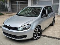 Occasion 2011 VW Golf VI Trendline Berline | 6 800 € (Prix assez cher)