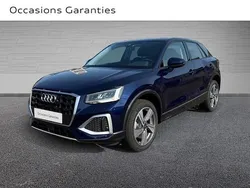 Bleu navarre métallisé Utilisé 2025 Audi Q2 Design SUV | 34 300 €