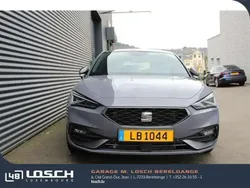 Gris Utilisé 2025 Seat Leon FR Berline | 33 743 €