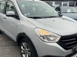 Utilisé 2016 Dacia Lodgy Stepway Monospace | 7 490 € (Bon prix)