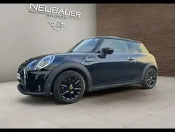 Utilisé 2021 Mini Cooper SE Citadine | 18 990 € (Prix juste)
