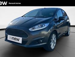 Gris Occasion 2016 Ford Fiesta Titanium Berline | 10 999 € (Prix assez cher)