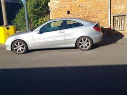 Occasion 2002 Mercedes C220 Coupé | 3 850 €