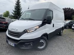 Blanc Utilisé 2022 Iveco Daily Van | 34 990 € (Prix juste)