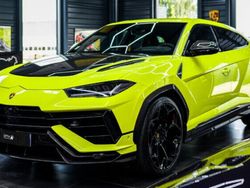 Utilisé 2023 Lamborghini Urus SUV | 377 666 €