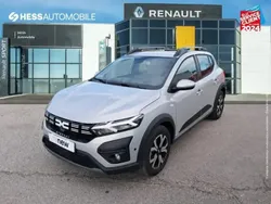 Gris Utilisé 2024 Dacia Sandero Expression Citadine | 15 999 € (Prix juste)