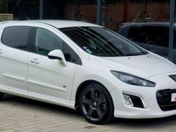 Blanc Utilisé 2011 Peugeot 308 GTi Berline | 8 490 € (Prix assez cher)