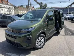 Gris Nouvelle 2025 Peugeot Rifter Allure Monospace | 27 490 € (Prix juste)