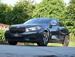 Gris Utilisé 2021 BMW 116 Sport Line Citadine | 19 000 € (Bon prix)