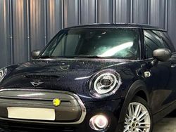 Noir Occasion 2021 Mini Cooper SE Citadine | 18 490 € (Prix juste)
