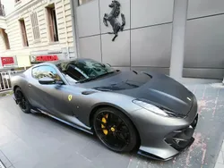 Gris Utilisé 2023 Ferrari 812 Coupé | 1 690 000 €