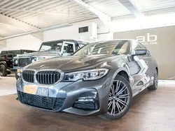 Gris Utilisé 2020 BMW 330e M Sport Berline | 32 900 € (Prix juste)