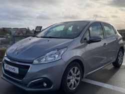 Utilisé 2018 Peugeot 208 Business-Line Citadine | 7 990 € (Prix juste)