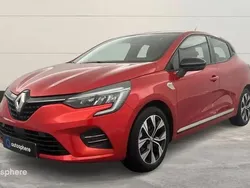 Utilisé 2022 Renault Clio V LIMITED Berline | 17 490 € (Prix juste)
