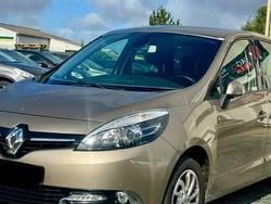 Utilisé 2013 Renault Scénic III Monospace | 5 990 € (Bon prix)