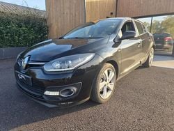Noir Utilisé 2014 Renault Mégane III LIMITED Berline | 5 900 € (Prix juste)