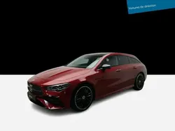 Rouge Utilisé 2024 Mercedes CLA200 Shooting Brake Executive Break | 49 220 €