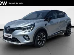 Gris Utilisé 2024 Renault Captur Techno SUV | 20 490 € (Prix assez cher)