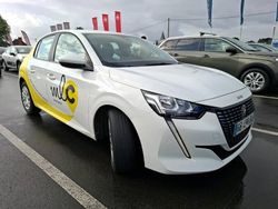 Utilisé 2021 Peugeot 208 Active Citadine | 13 690 € (Prix juste)
