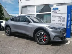 Gris Utilisé 2022 Ford Mustang Mach-E Extended Range SUV | 44 575 € (Prix cher)