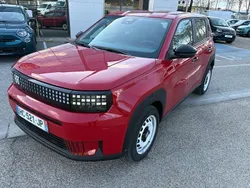 Rouge Nouvelle 2025 Fiat Grande Panda Red SUV | 18 990 €