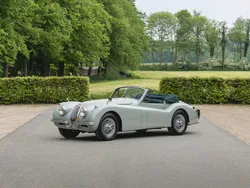 Gris Utilisé 1953 Jaguar XK Cabriolet | 105 000 €