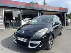Utilisé 2011 Renault Scénic III Bose Edition Monospace | 4 690 € (Prix juste)