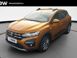 Orange Utilisé 2022 Dacia Sandero Comfort Citadine | 13 490 € (Prix juste)