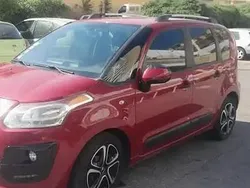 Rouge Utilisé 2013 Citroën C3 Picasso Touch Monospace | 3 900 €
