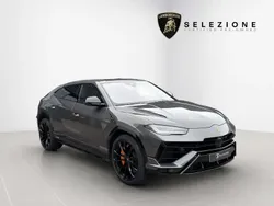 Gris Utilisé 2023 Lamborghini Urus SUV | 274 900 €