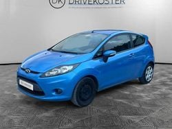 Bleu Occasion 2010 Ford Fiesta Ambiente Berline | 4 990 € (Prix assez cher)