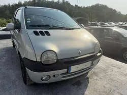 Gris Utilisé 2005 Renault Twingo Citadine | 2 990 € (Prix juste)