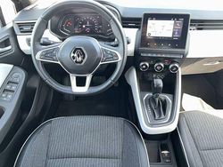 Noir Utilisé 2022 Renault Clio V Intens Citadine | 16 990 € (Prix juste)
