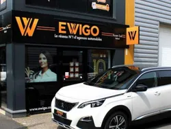 Utilisé 2017 Peugeot 5008 GT-line Monospace | 17 990 € (Bon prix)