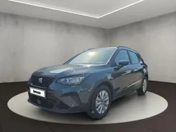 Gris Nouvelle 2025 Seat Arona Style SUV | 25 950 € (Prix cher)