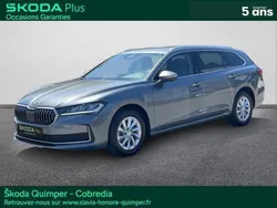 Gris Utilisé 2024 Skoda Superb Selection | 36 990 € (Prix juste)