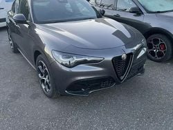 Utilisé 2023 Alfa Romeo Stelvio SUV | 34 000 € (Prix juste)