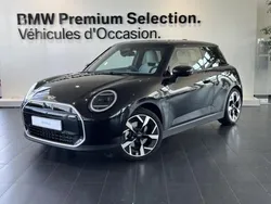 Noir Utilisé 2024 Mini Cooper Favoured Citadine | 34 990 € (Prix cher)