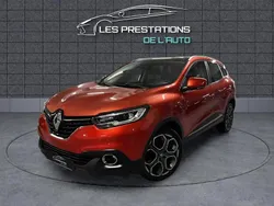Rouge Utilisé 2016 Renault Kadjar Zen SUV | 13 990 € (Bon prix)