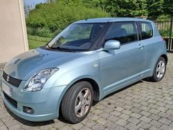 Bleu Utilisé 2007 Suzuki Swift GLX Berline | 5 500 €