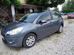 Gris Utilisé 2010 Citroën C3 Comfort Citadine | 5 900 € (Prix juste)