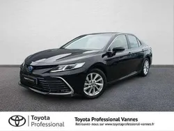 Utilisé 2024 Toyota Camry Business Edition Berline | 39 490 € (Prix juste)
