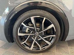 Utilisé 2024 Toyota Prius Design Citadine | 32 990 € (Bon prix)