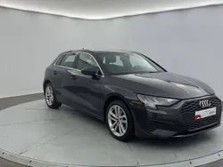 Gris manhattan métallisé Utilisé 2022 Audi A3 Design | 23 899 € (Super prix)