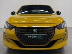 Jaune Utilisé 2020 Peugeot e-208 GT-line Citadine | 13 990 € (Bon prix)