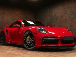 Rouge Utilisé 2020 Porsche 911 Turbo S Coupé | 229 990 € (Prix cher)