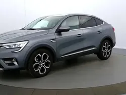 Gris Utilisé 2023 Renault Arkana Techno SUV | 21 590 € (Prix juste)