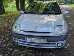 Utilisé 2000 Renault Clio II Berline | 2 990 € (Prix assez cher)