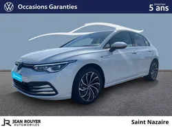 Blanc Utilisé 2024 VW Golf VIII Style Berline | 31 990 € (Prix assez cher)
