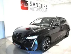 Noir Utilisé 2023 Peugeot 308 Allure Berline | 24 990 € (Prix assez cher)
